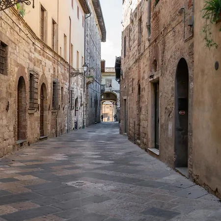 Apartment Casa Matilde In With Ac Colle di Val d'Elsa